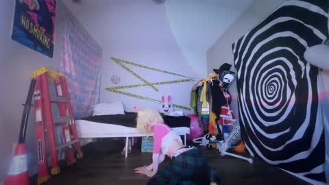 salem online show from 2, 10, 2025