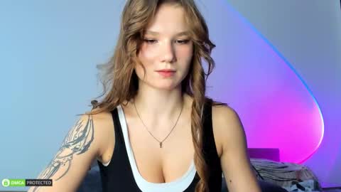 Snapshot of hey_tyankaaaa chatting on 8, 9, 2025 Bella 3 online show from 8, 9, 2025