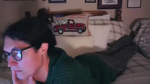 Ada Sophie online show from 24, 12, 2024