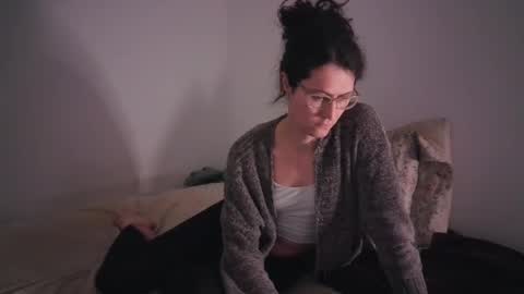 Ada Sophie online show from 23, 2, 2025