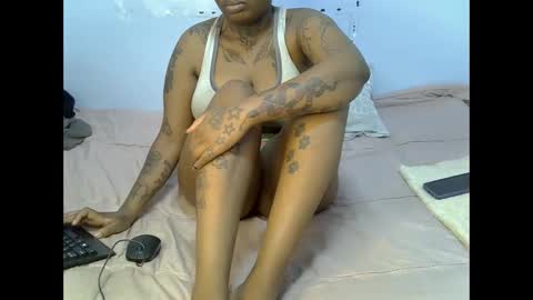 Snapshot of heyybanan chatting on 8, 2, 2025 heyybanan online show from 8, 2, 2025