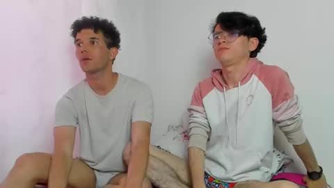 Snapshot of hghilltop chatting on 26, 9, 2025 Harry Gaylord Hilltop  INDEPENDENT MODEL online show from 26, 9, 2025