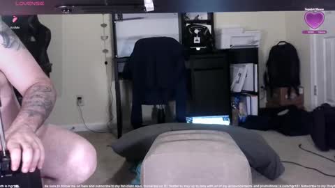 Snapshot of hgr16 chatting on 10, 2, 2025 FunGuy33 online show from 10, 2, 2025