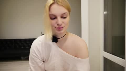 Ana online show from 3, 12, 2025