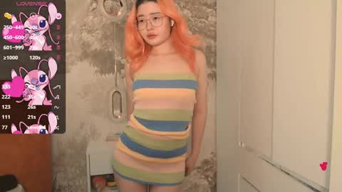 Snapshot of hiaru_cutie chatting on 15, 9, 2025 Hiaru online show from 15, 9, 2025