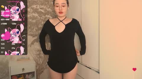 Snapshot of hiaru_cutie chatting on 18, 9, 2025 Hiaru online show from 18, 9, 2025