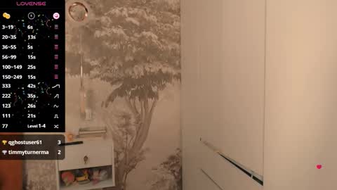 Snapshot of hiaru_cutie chatting on 10, 10, 2025 Hiaru online show from 10, 10, 2025