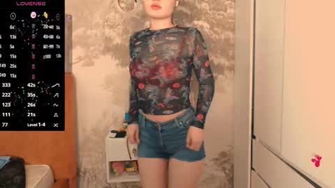 Snapshot of hiaru_cutie chatting on 19, 10, 2025 Hiaru online show from 19, 10, 2025