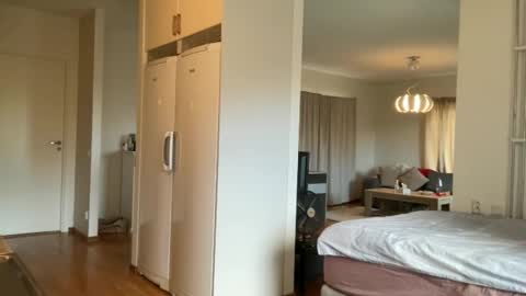 hichemlacoste333 online show from 19, 10, 2025