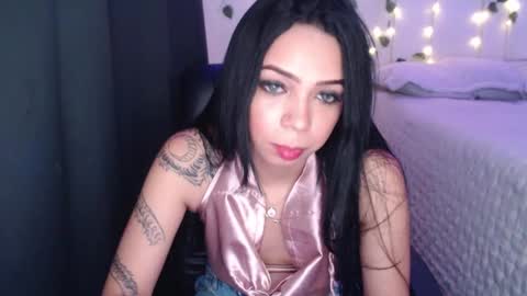 high online show from 15, 9, 2025