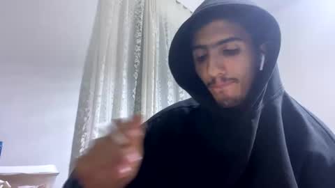 Snapshot of hihi9697 chatting on 18, 12, 2024 hihi9697 online show from 18, 12, 2024