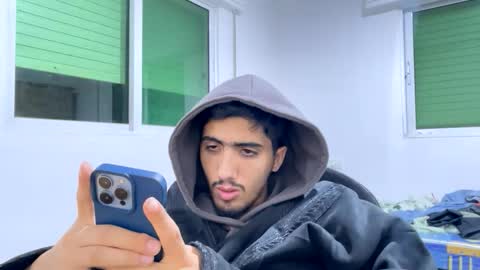 Snapshot of hihi9697 chatting on 15, 12, 2025 hihi9697 online show from 15, 12, 2025