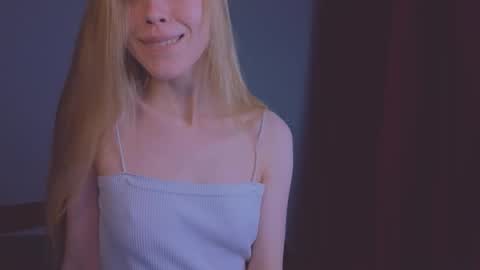 Snapshot of hihi_im_chloe chatting on 18, 1, 2025 Chloe online show from 18, 1, 2025