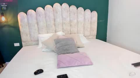 Snapshot of hiilarydolce_ chatting on 15, 10, 2025 HIILARY online show from 15, 10, 2025