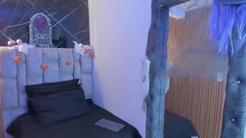 Snapshot of hikaru_dl chatting on 31, 10, 2025 hikaru_dl online show from 31, 10, 2025