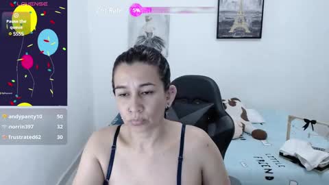 Snapshot of hikaryfire chatting on 4, 2, 2025 hikaryfire online show from 4, 2, 2025