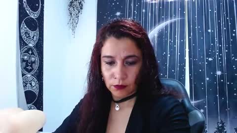 Snapshot of hikaryfire chatting on 7, 10, 2025 hikaryfire online show from 7, 10, 2025