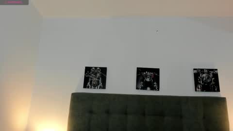 hilary_tailor online show from 7, 1, 2026