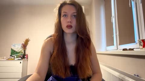 Snapshot of hildredmabray chatting on 18, 11, 2025 Hi Im Elizabeth online show from 18, 11, 2025