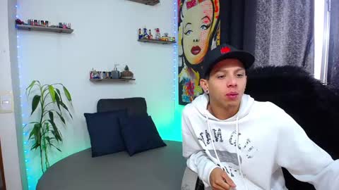 Snapshot of hill_and_jack chatting on 21, 1, 2025 Hill and Jack online show from 21, 1, 2025