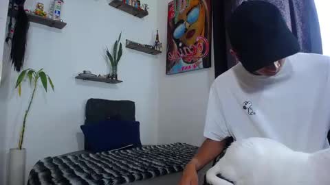 Snapshot of hill_and_jack chatting on 23, 11, 2025 Hill and Jack online show from 23, 11, 2025