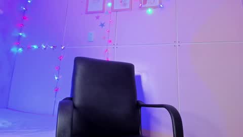  Hillary  online show from 11, 12, 2024