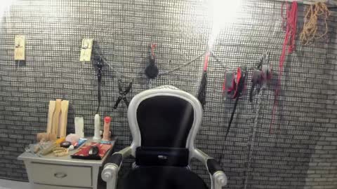 Hillary  online show from 10, 4, 2026