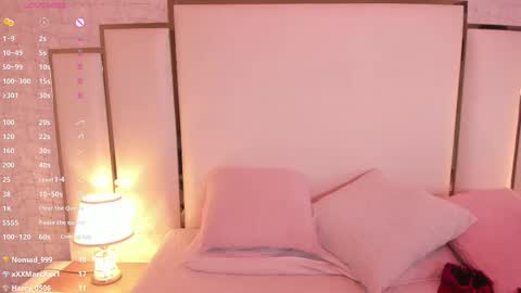 Snapshot of hillary_uckerman_ chatting on 9, 3, 2025 Hillary online show from 9, 3, 2025