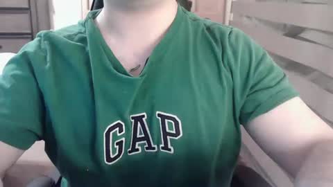 Himbo fox online show from 18, 6, 2026