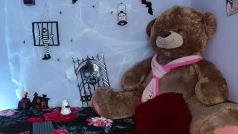 Snapshot of himiiko_toga chatting on 11, 10, 2025 Himiiko online show from 11, 10, 2025