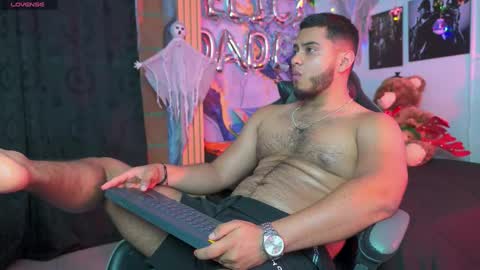 Himiiko tyler online show from 14, 12, 2025