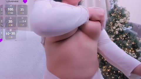 Snapshot of hinajeen chatting on 5, 1, 2025 Sexy Hina online show from 5, 1, 2025