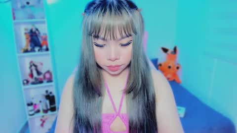 Hinata online show from 8, 3, 2025