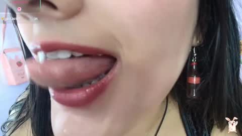 hinata online show from 8, 11, 2025