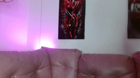 Snapshot of hinataleecs chatting on 14, 12, 2025 hinata lee online show from 14, 12, 2025