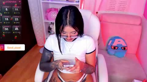  Karol  Independent Model online show from 22, 2, 2025