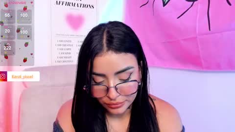  Karol  Independent Model online show from 1, 3, 2025