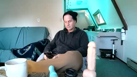 Hippie Jijm online show from 12, 3, 2026