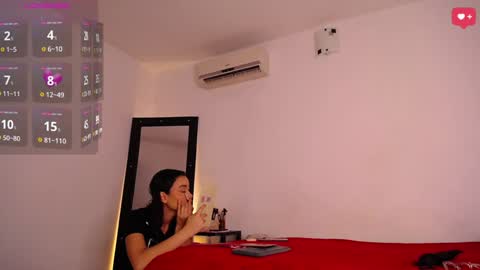 H A N N A H online show from 7, 2, 2025