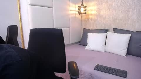 Hisoka online show from 6, 3, 2026