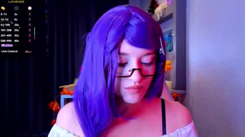 Ella online show from 8, 11, 2025