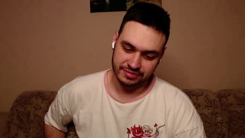 Hisoka online show from 8, 4, 2026