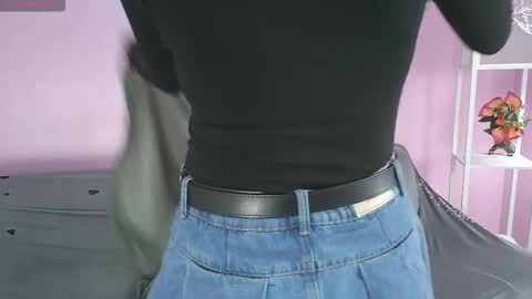 Snapshot of hiyakasudere_ chatting on 25, 11, 2025 hiyakasudere_ online show from 25, 11, 2025