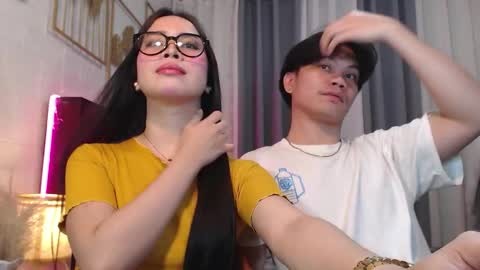 Snapshot of hoelymolly chatting on 18, 3, 2026 hoelymolly online show from 18, 3, 2026