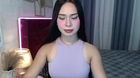 Snapshot of hoelymolly chatting on 16, 4, 2026 hoelymolly online show from 16, 4, 2026