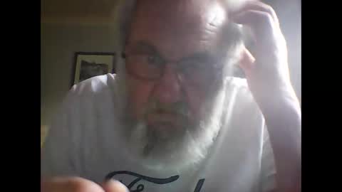 Snapshot of hogrider72 chatting on 2, 6, 2026 hogrider72 online show from 2, 6, 2026