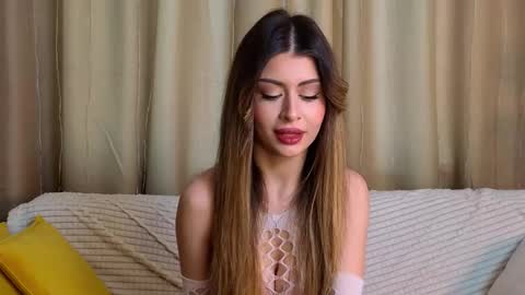 Moni Monica online show from 1, 2, 2026