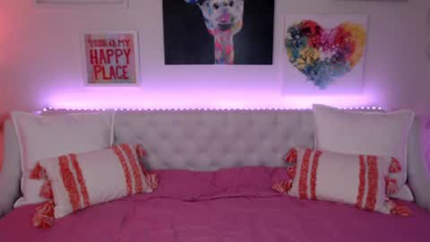 Holi Hurricane online show from 6, 3, 2026