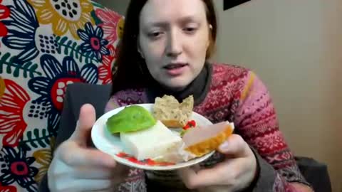 Snapshot of holistic_woman chatting on 21, 7, 2026 holistic_woman online show from 21, 7, 2026