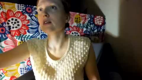 Snapshot of holistic_woman chatting on 22, 7, 2026 holistic_woman online show from 22, 7, 2026